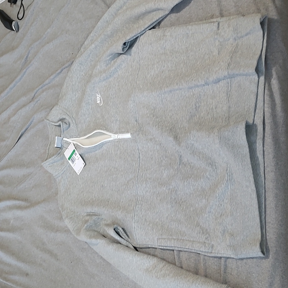 Nike sweatshirt